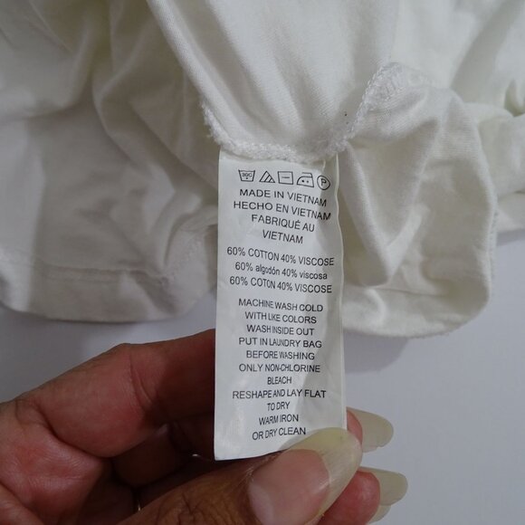 Michael Michael Kors White Top Women Size M Keyhole Gold Accent Short Sleeve - Picture 7 of 13